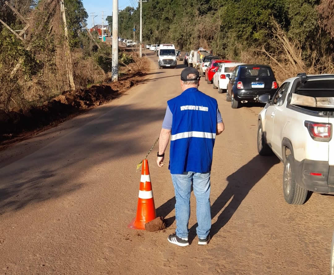 Sinalização deve melhorar o trânsito nas proximidades da Ponte de Ferro