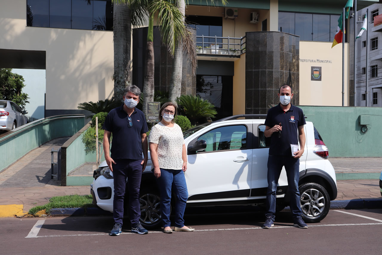 Município adquire veículo para a Vigilância Sanitária