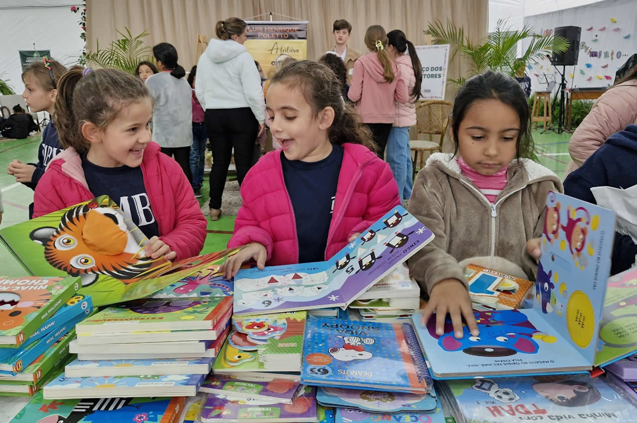 XXXII Feira do Livro movimenta Arroio do Meio com cultura e integração