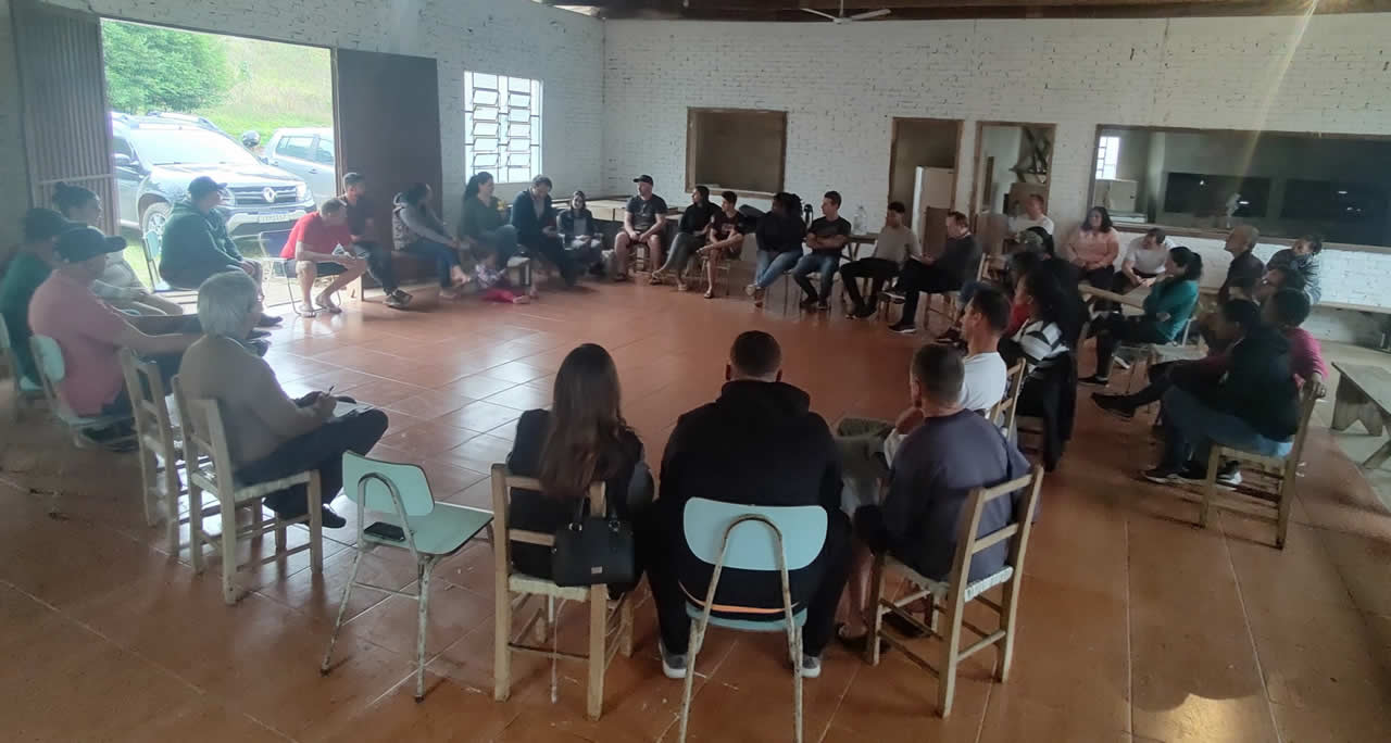 Abastecimento de água pauta encontro no Morro São Roque