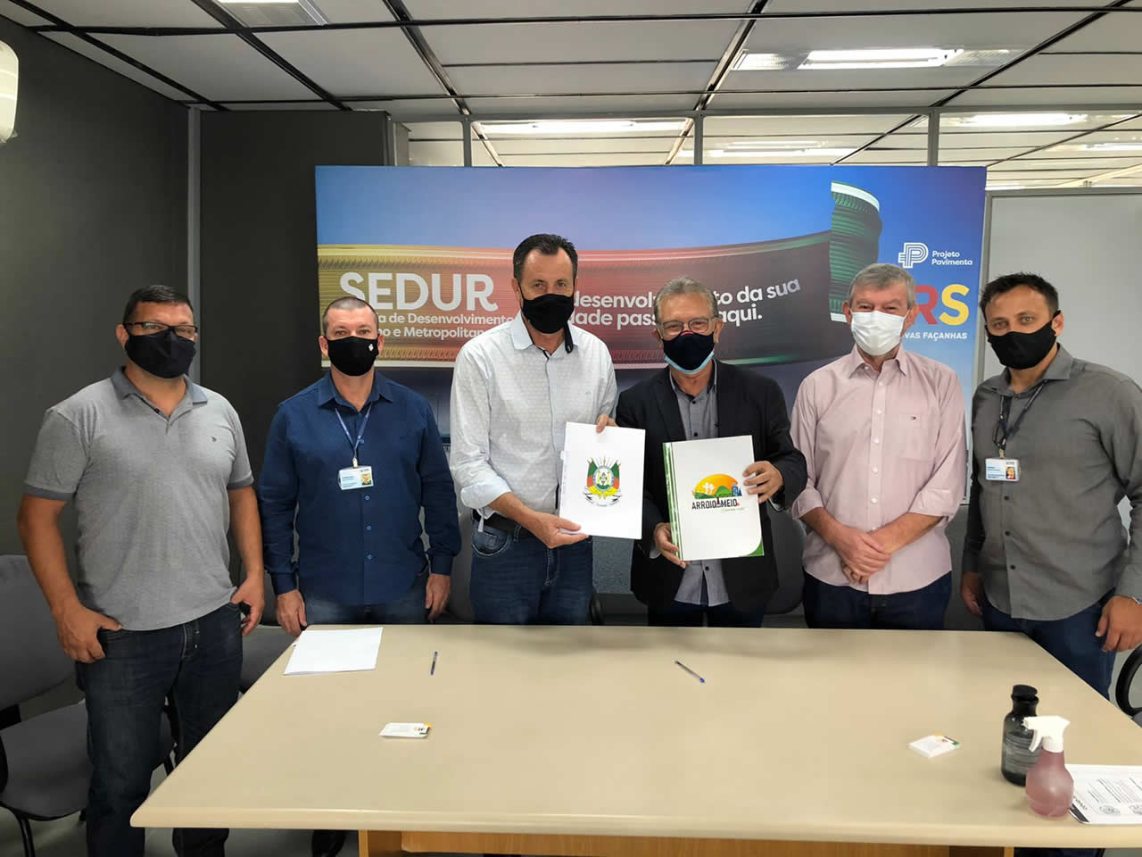 Assinado convênio de pavimentação asfáltica em Forqueta Baixa