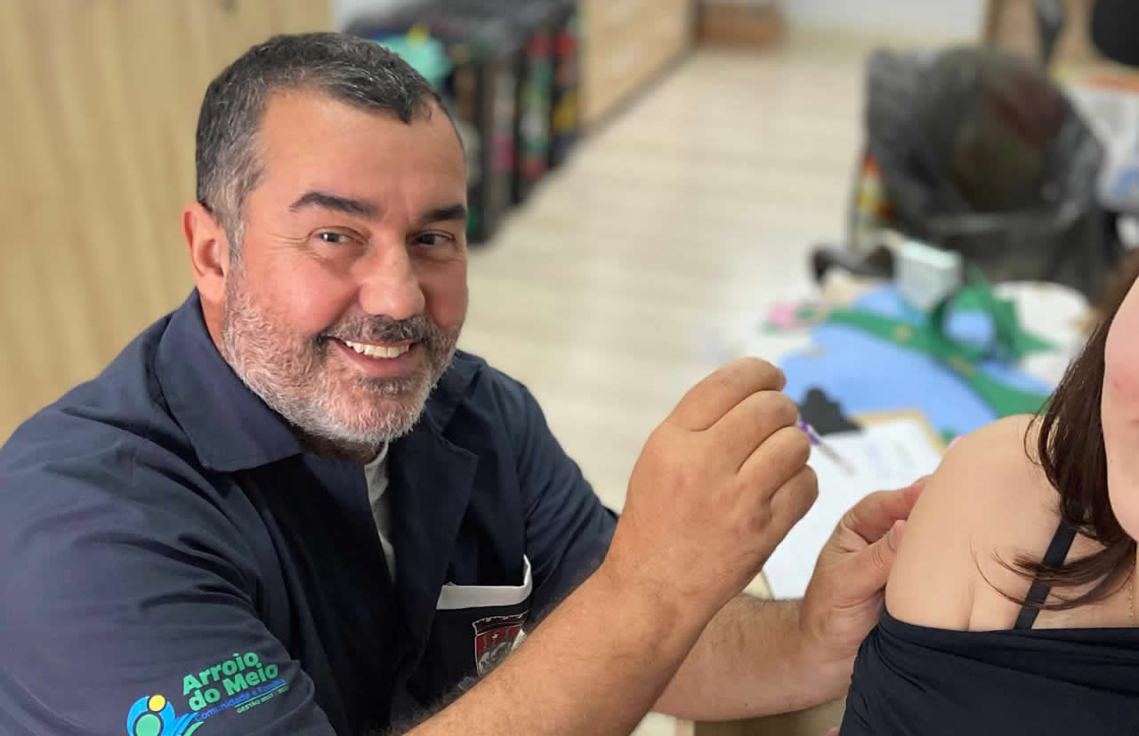 Blitz e Posto de Saúde Central aberto no sábado visam ampliar a vacinação contra a gripe
