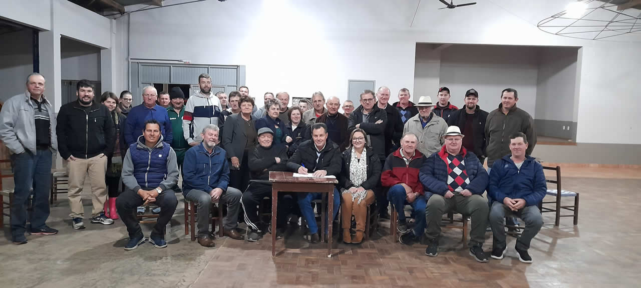 Administração assina início da obra de pavimentação asfáltica em Forqueta Baixa