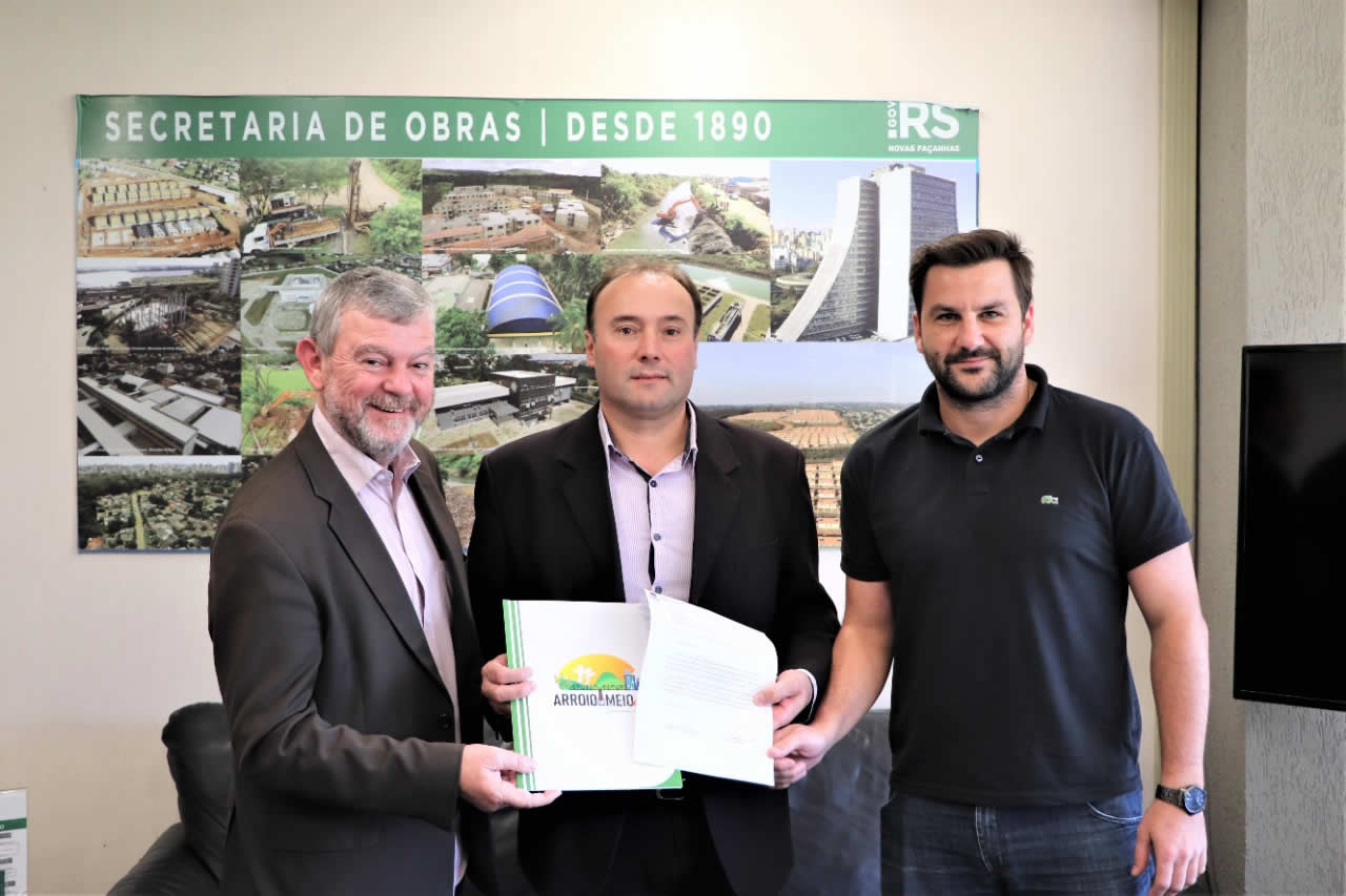 Secretários encaminham demandas ao Secretário Estadual de Obras e Habitação