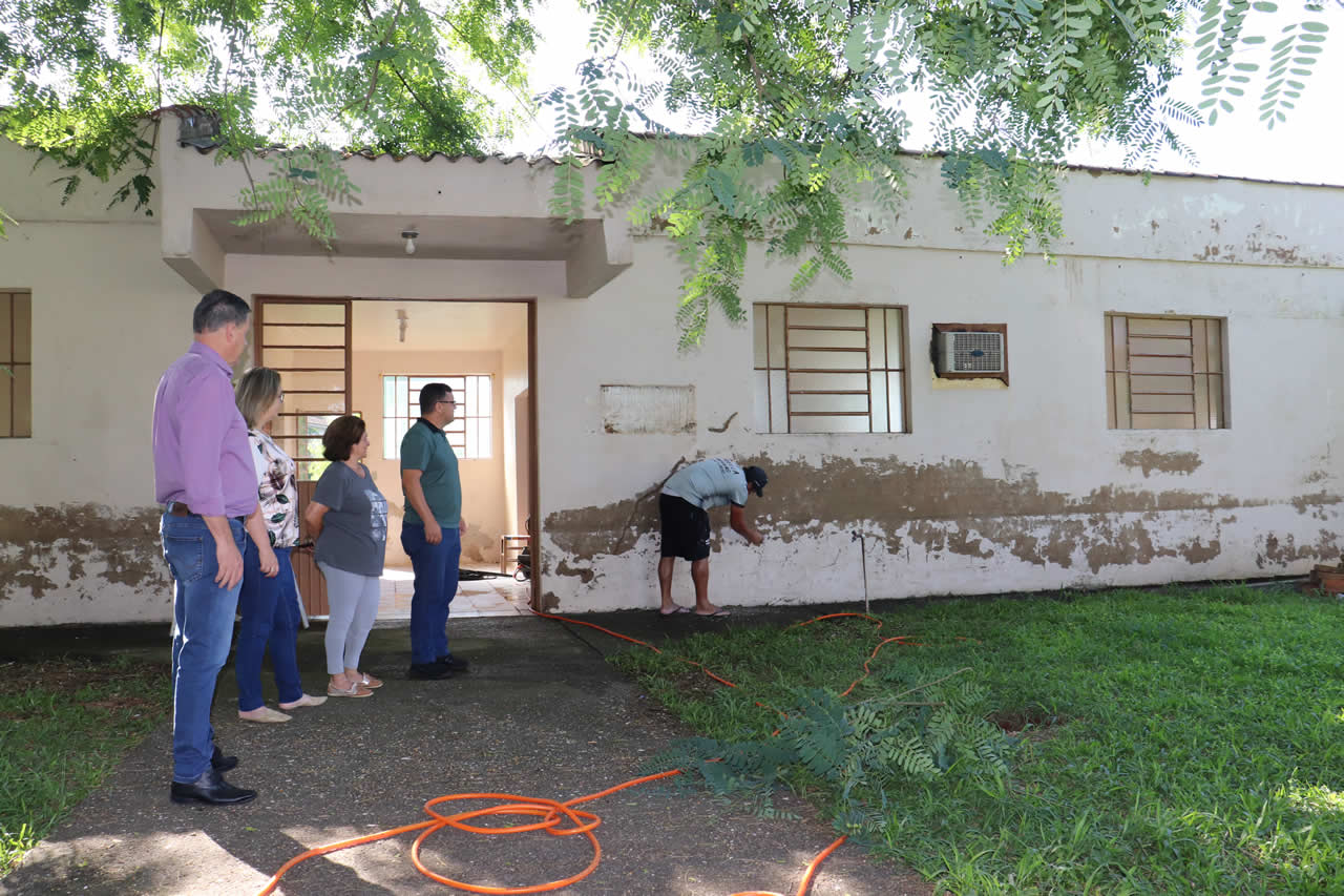 Município realiza reformas na capela mortuária do bairro Navegantes