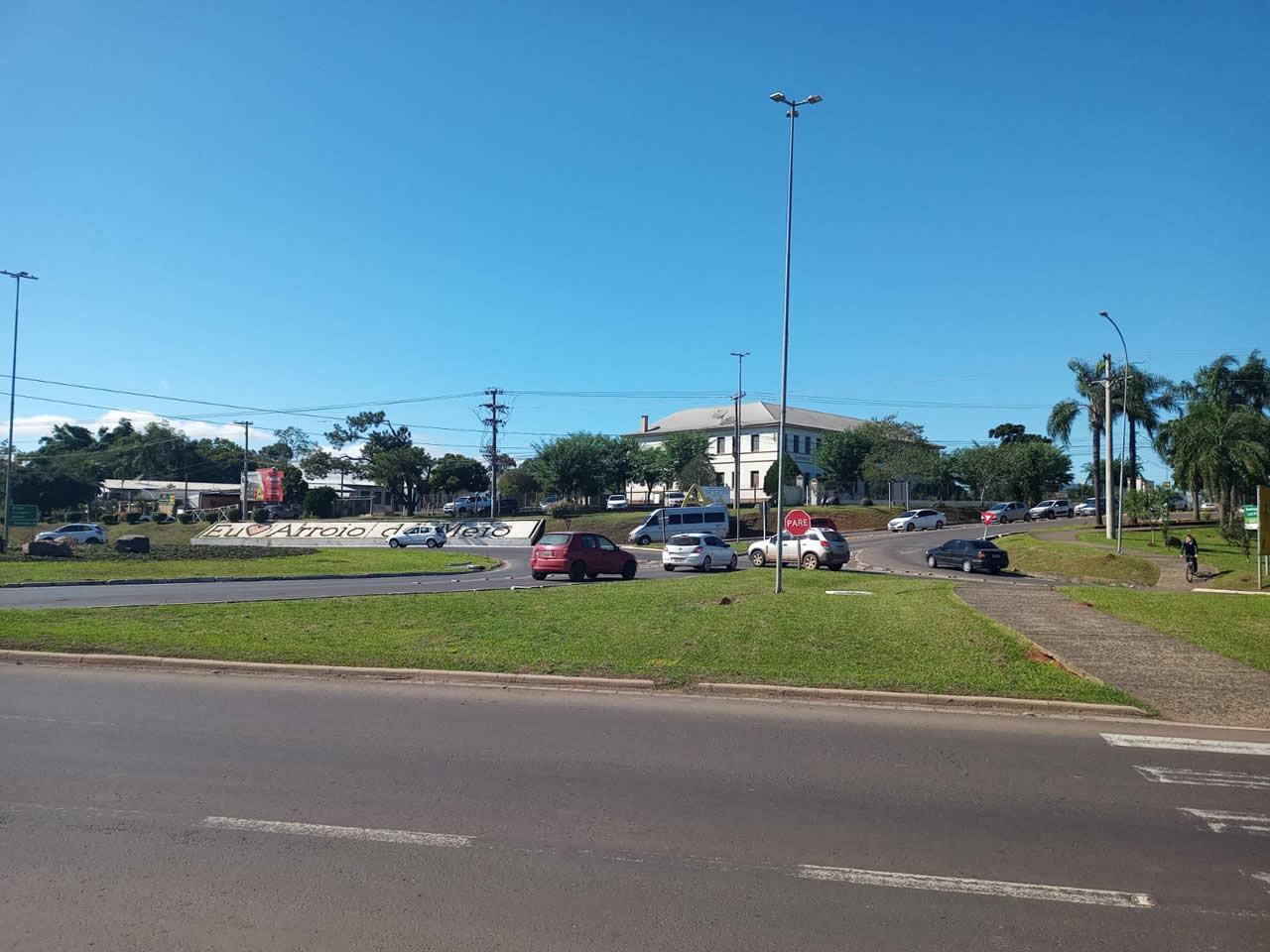 Administração Municipal garante inclusão de viaduto no edital de concessão das rodovias