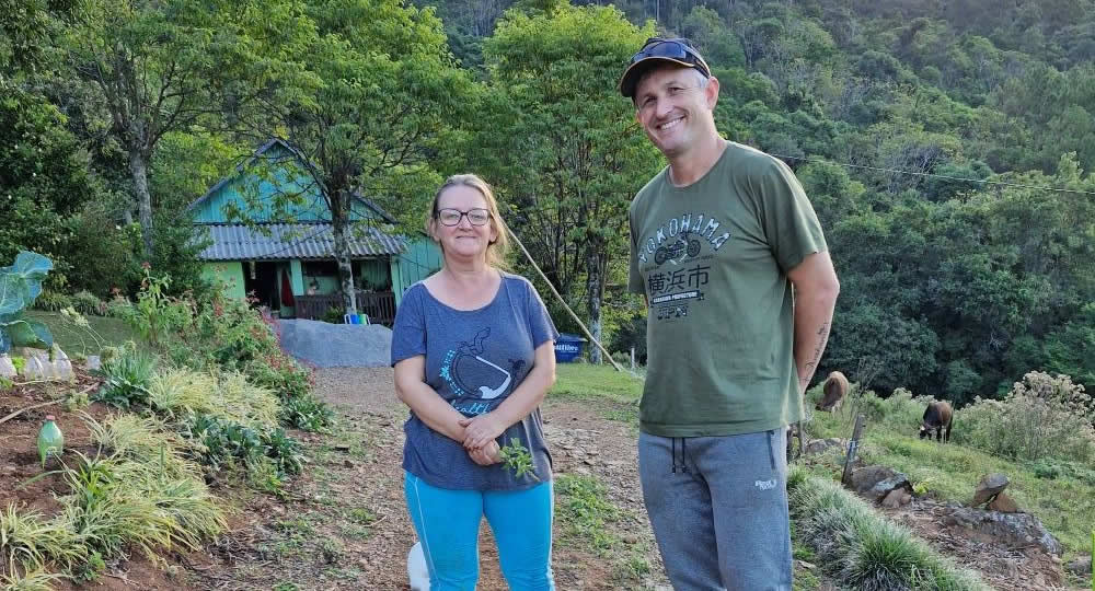 Estrada para o Morro Gaúcho é revitalizada até o topo
