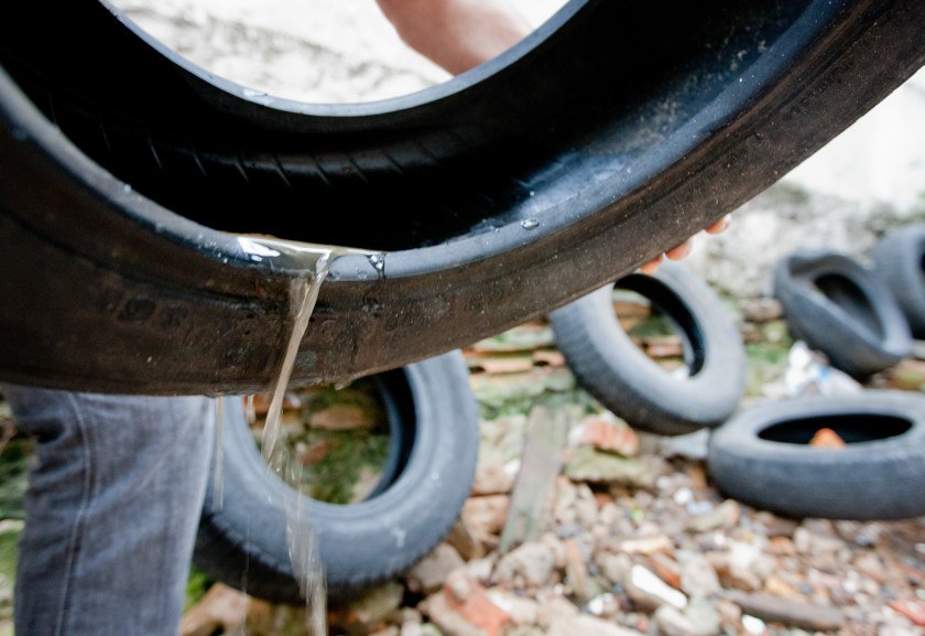 Recolhimento de pneus será realizado neste sábado no Centro e bairro Navegantes