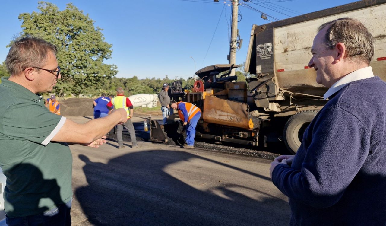EGR realiza recuperação asfáltica na Barra do Forqueta