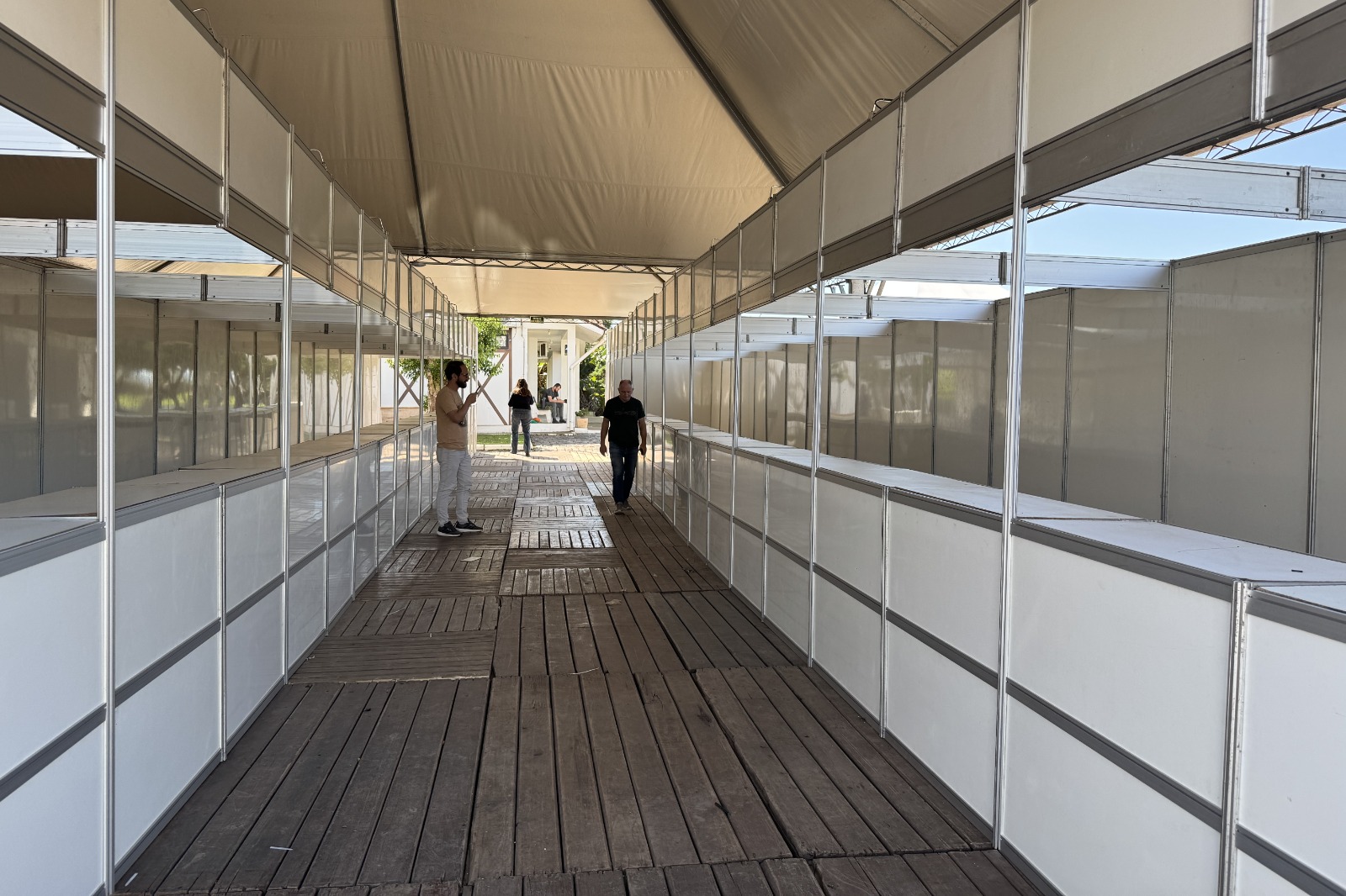 Estrutura da 4ª Feira Agrícola de Arroio do Meio começa a ganhar forma e movimenta Forqueta