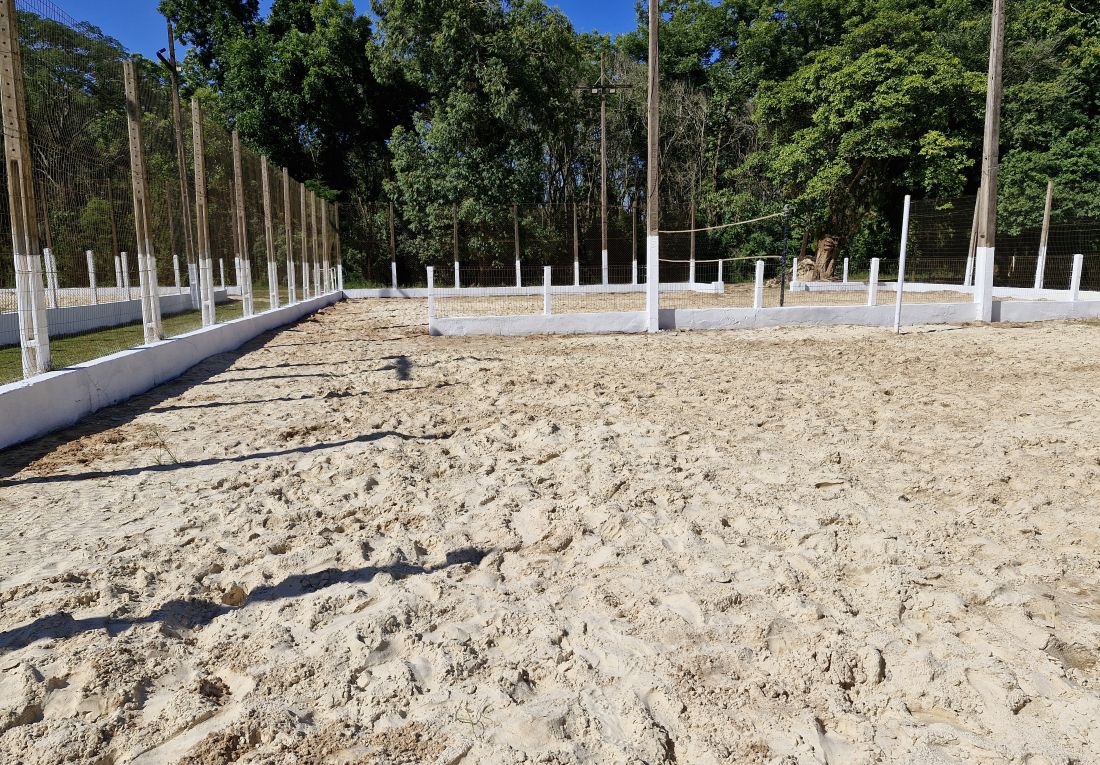 Caminhada convida comunidade a conferir revitalização da Área de Lazer Pérola do Vale