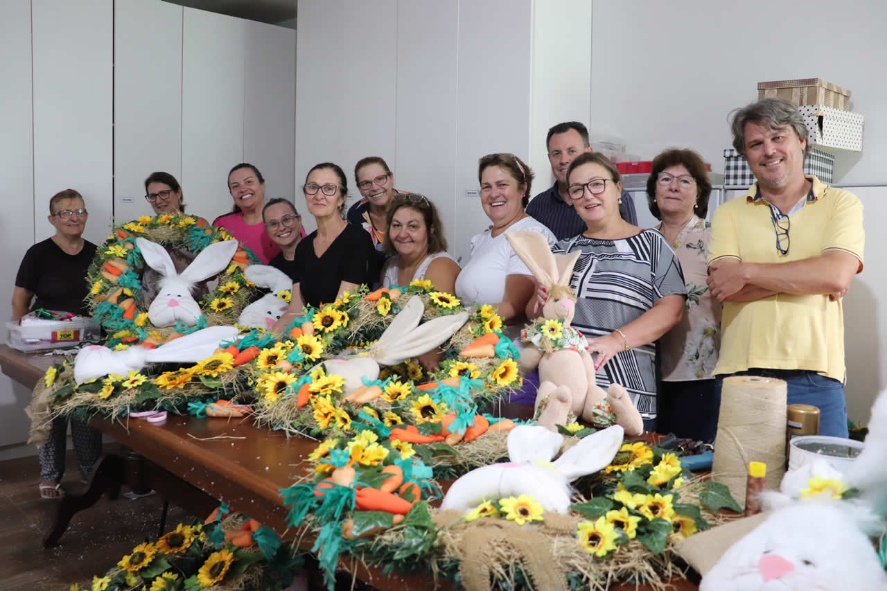 Município recebe decoração de Páscoa nos próximos dias