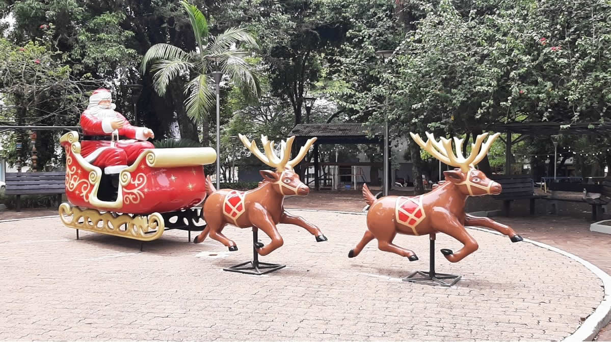 Arroio do Meio começa a receber decoração natalina