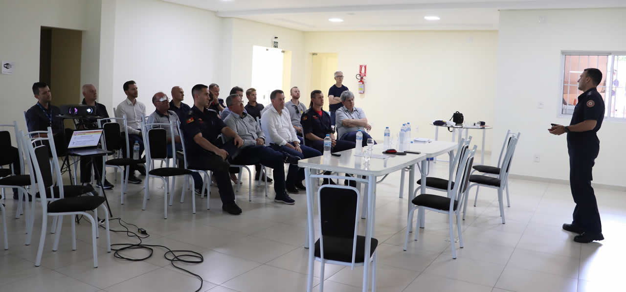 Município assina termo de cooperação para instalação de unidade do Corpo de Bombeiros