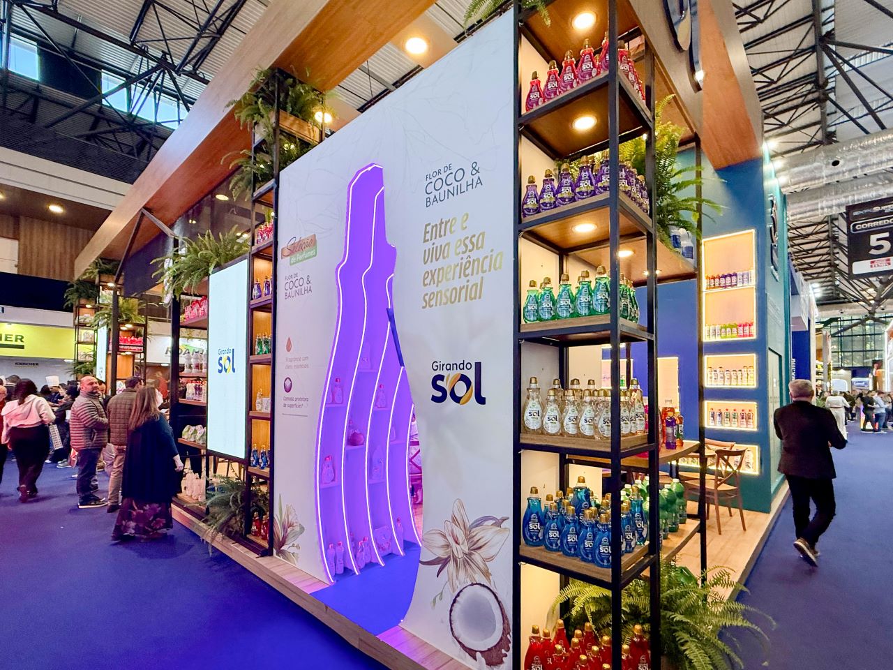 Negócios, lançamentos e ação de interação com o público marcam presença da Girando Sol na Exposuper