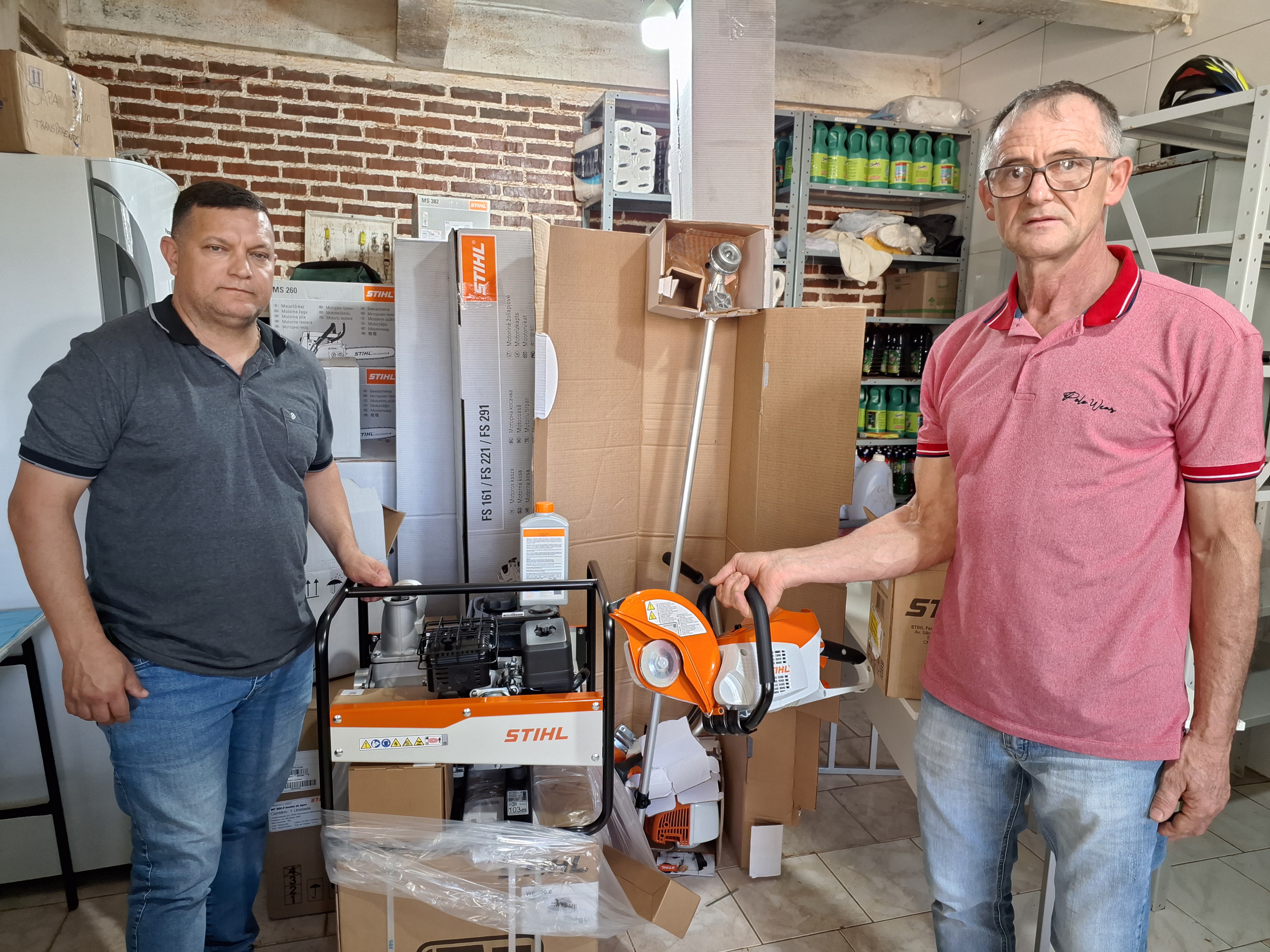 Arroio do Meio recebe doação de equipamentos da empresa Stihl