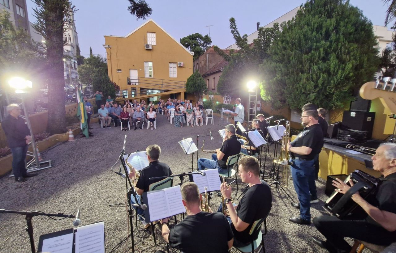 Exposição ‘Nossas Prefeituras’ celebra os 91 anos de Arroio do Meio