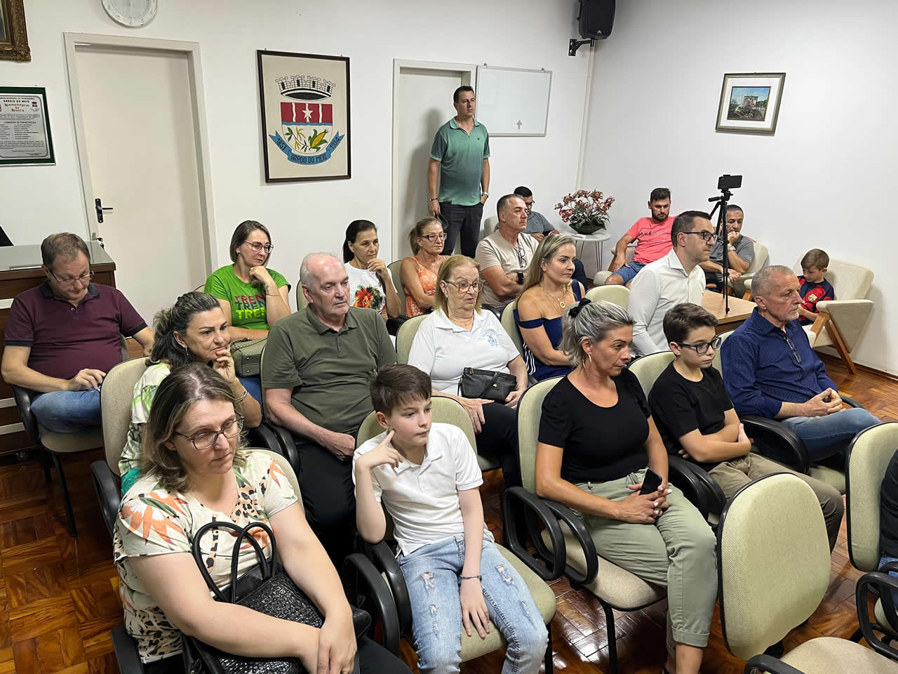 Na última sessão ordinária do ano, vereadores aprovam 18 projetos