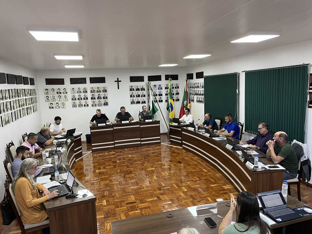Aprovado projeto para facilitar a legalização e regularização de imóveis a serem doados a famílias de baixa renda
