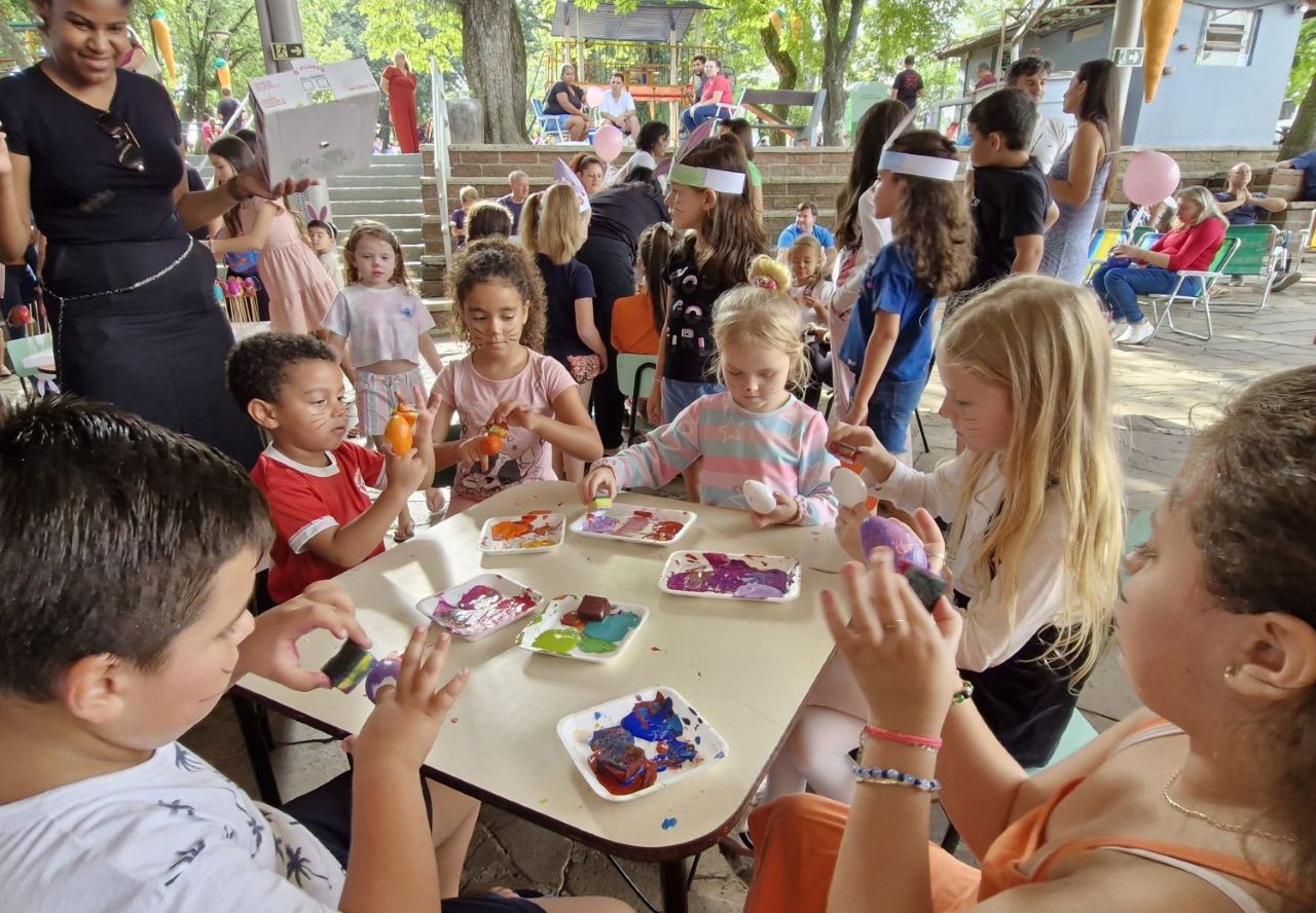 Caminhos da Páscoa na Praça promete tarde de alegria e diversão para as famílias