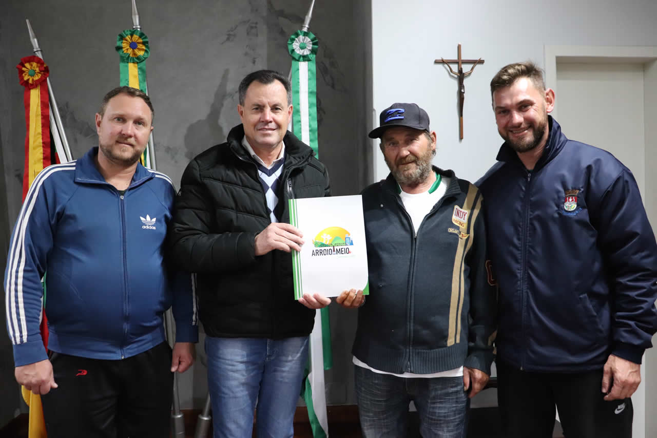 Servidor se aposenta após dedicar mais de duas décadas ao serviço público